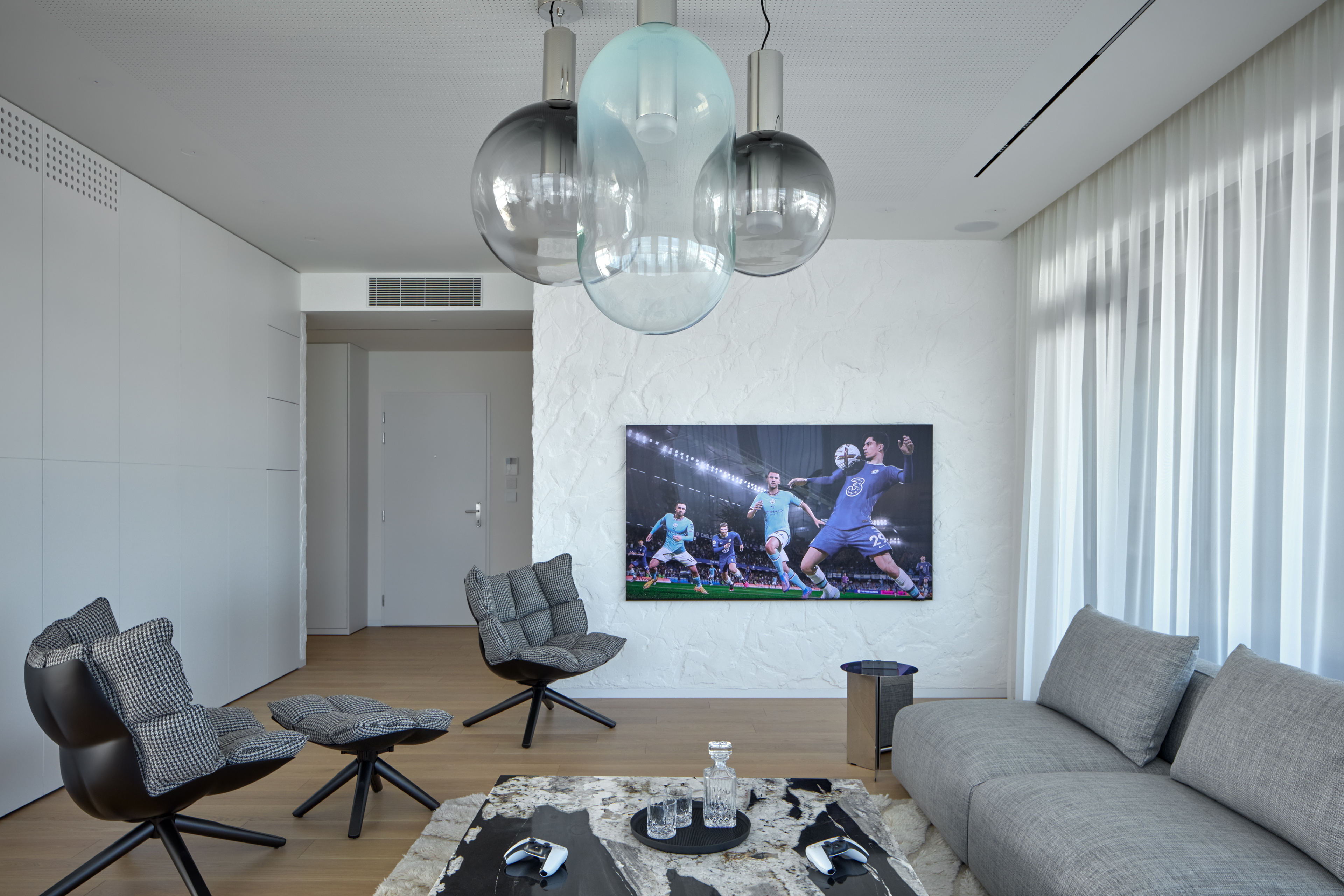 Naturally illuminated living area