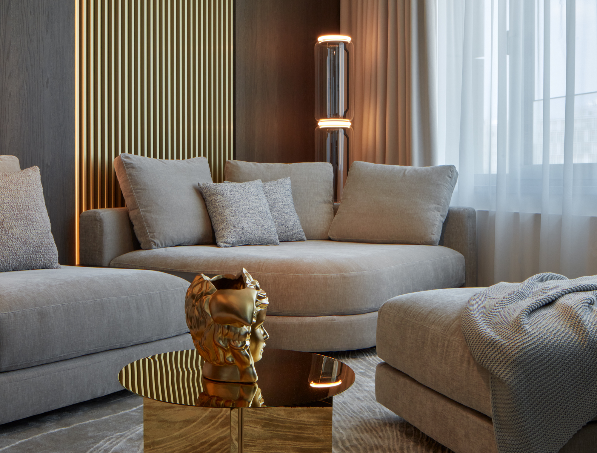 Extravagant apartment Skypark by Zaha Hadid