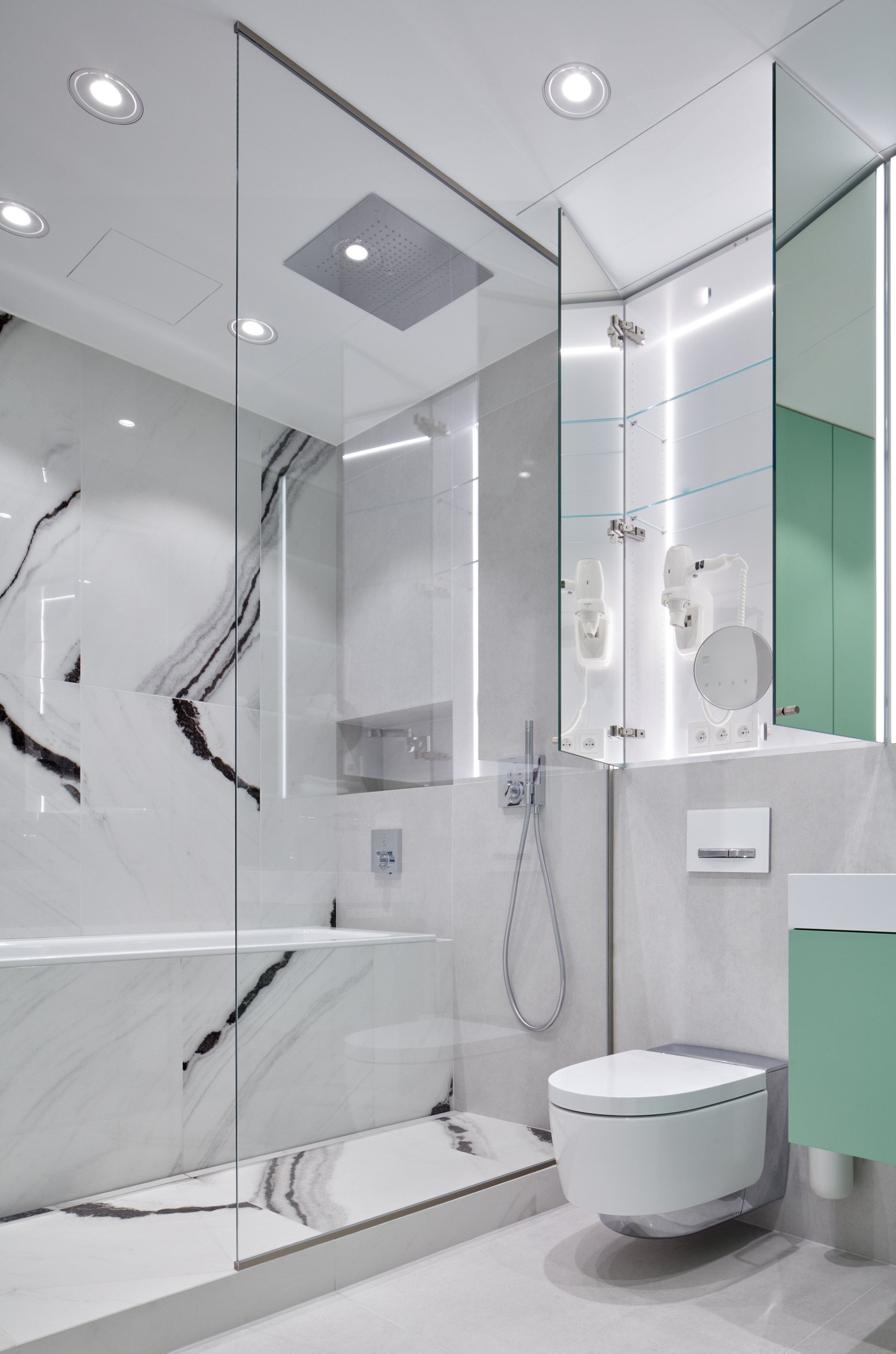 Kids’ bathroom