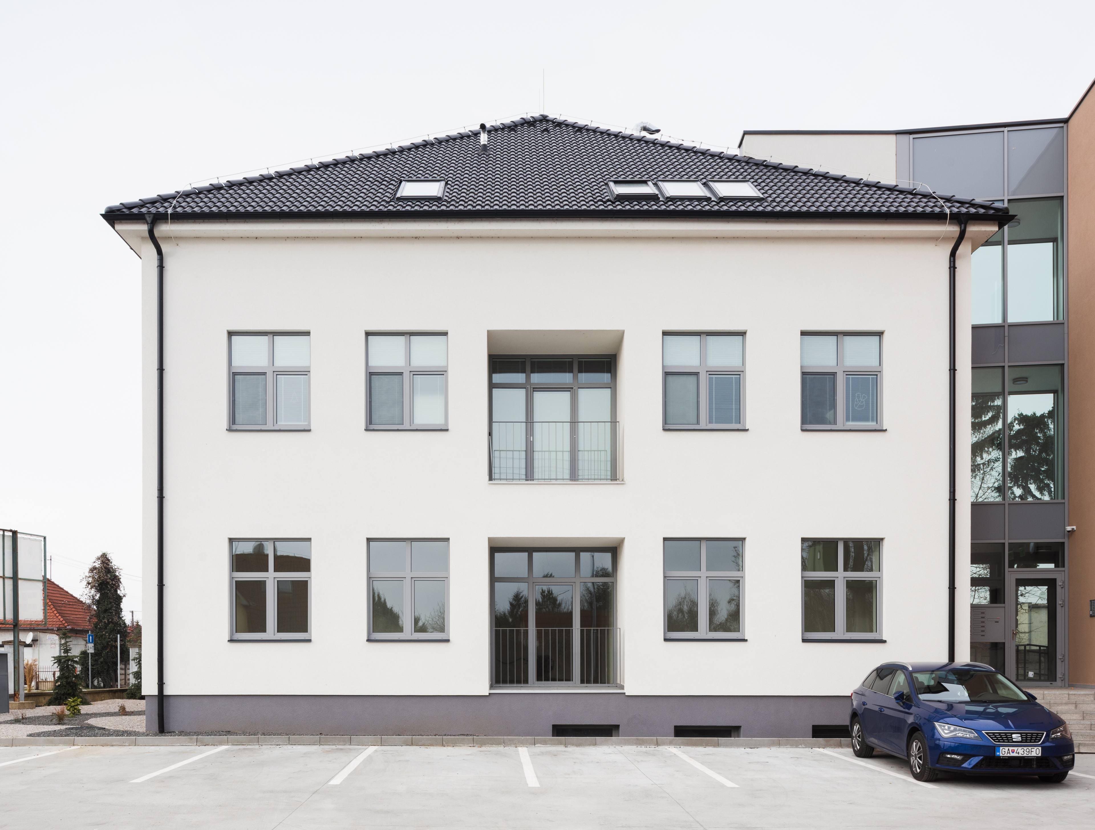 Conversion of a health center to an apartment house