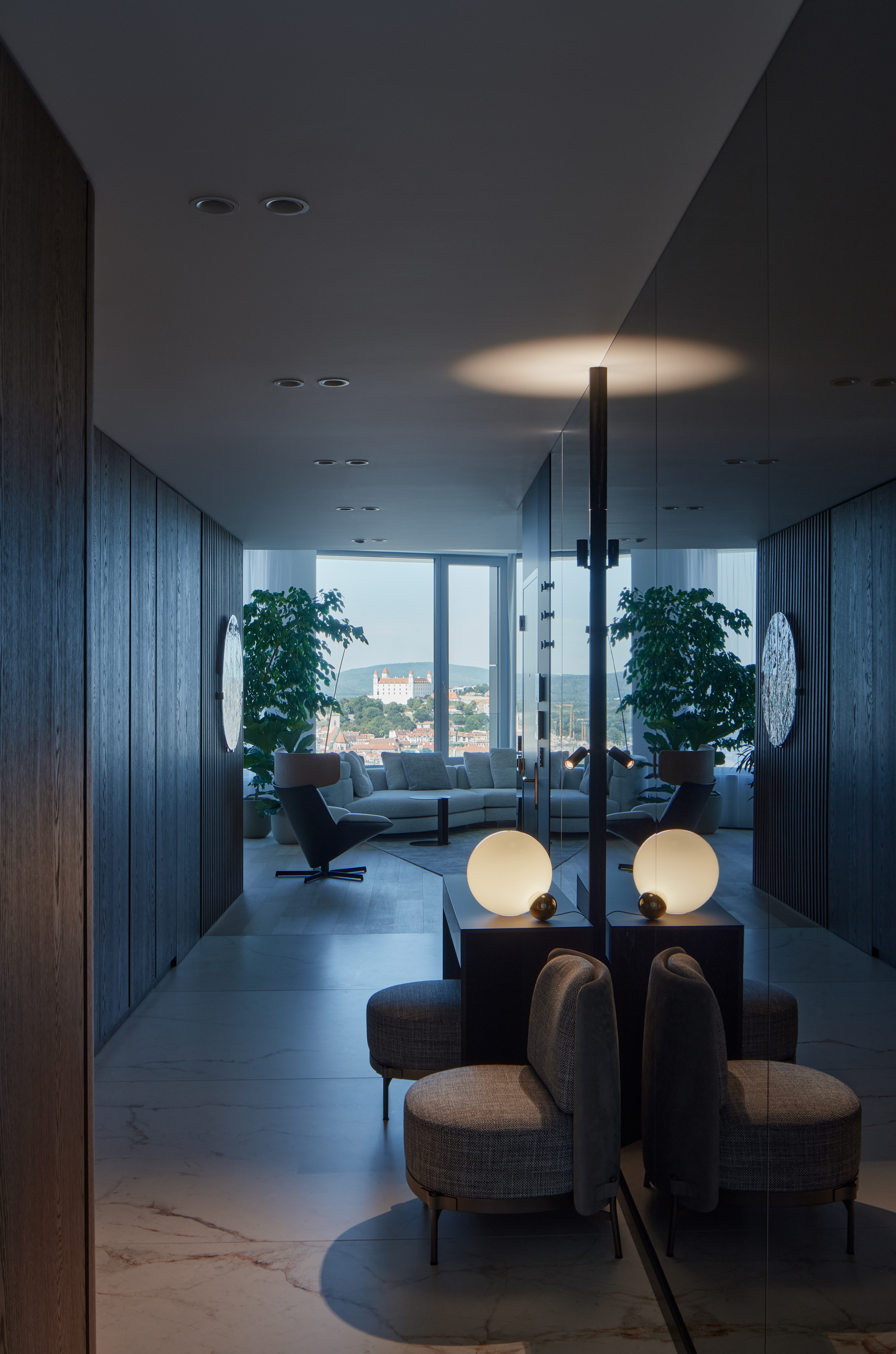 Entrance hall as a transitional space