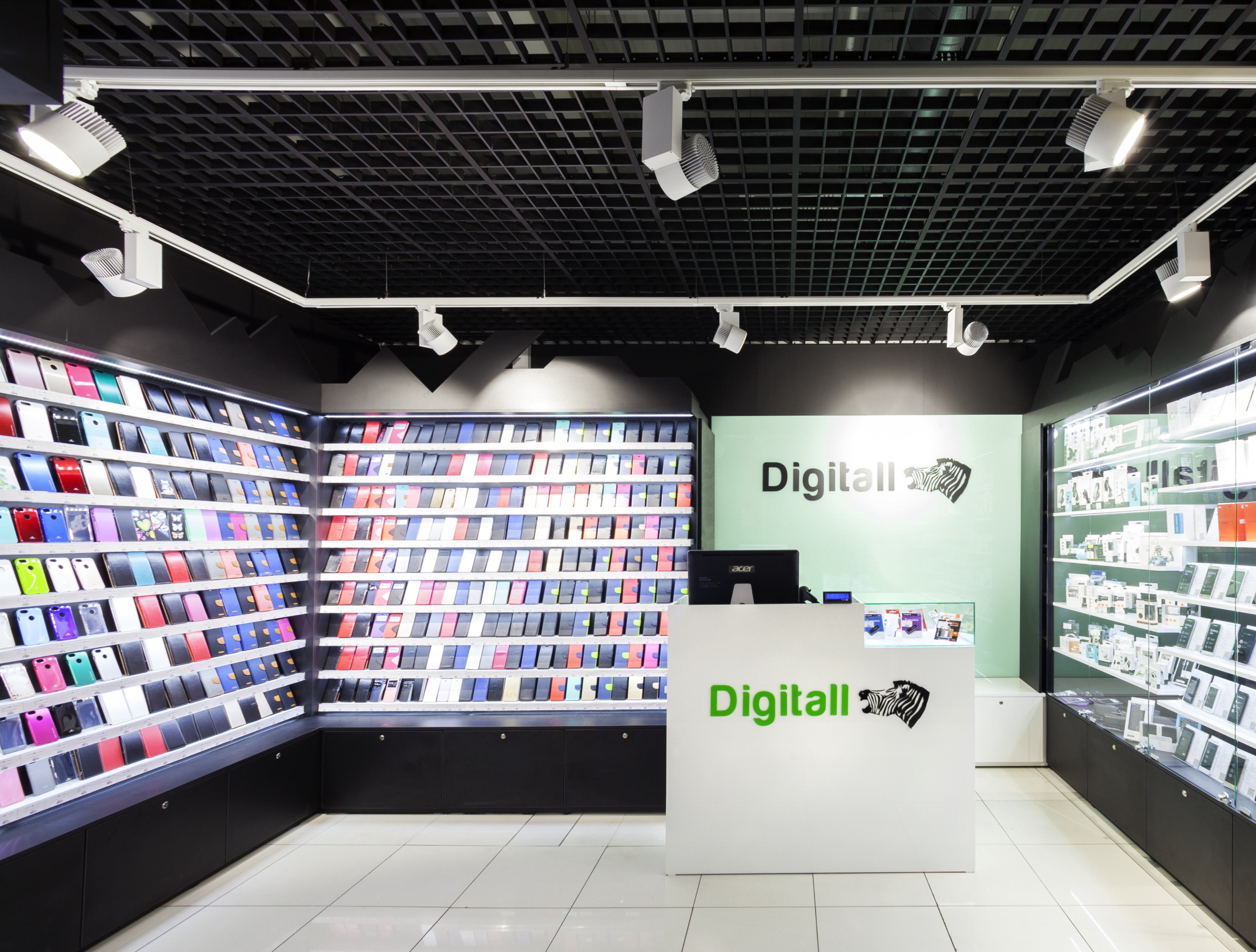 Digitall stores
