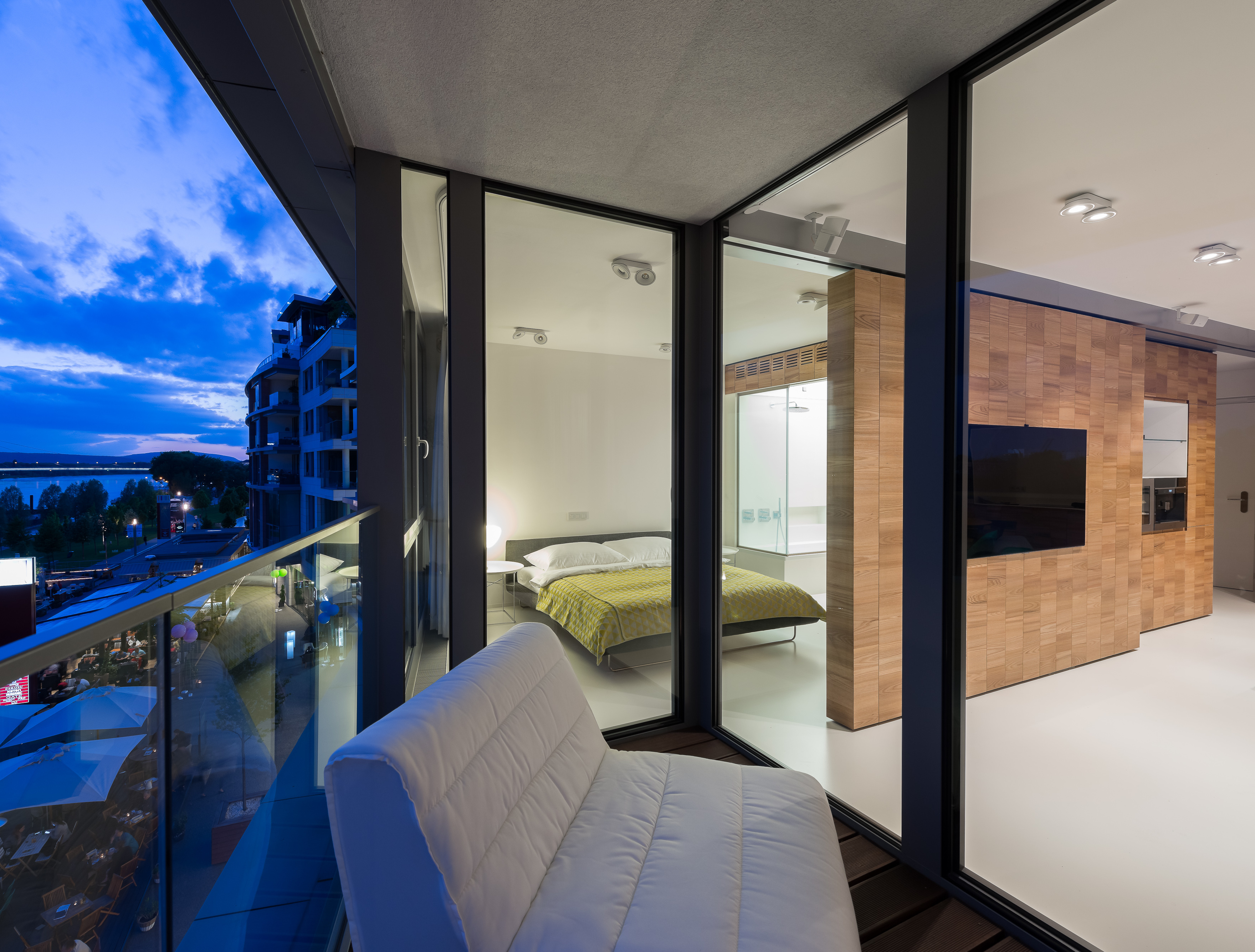 UFO apartment with sliding wall Eurovea