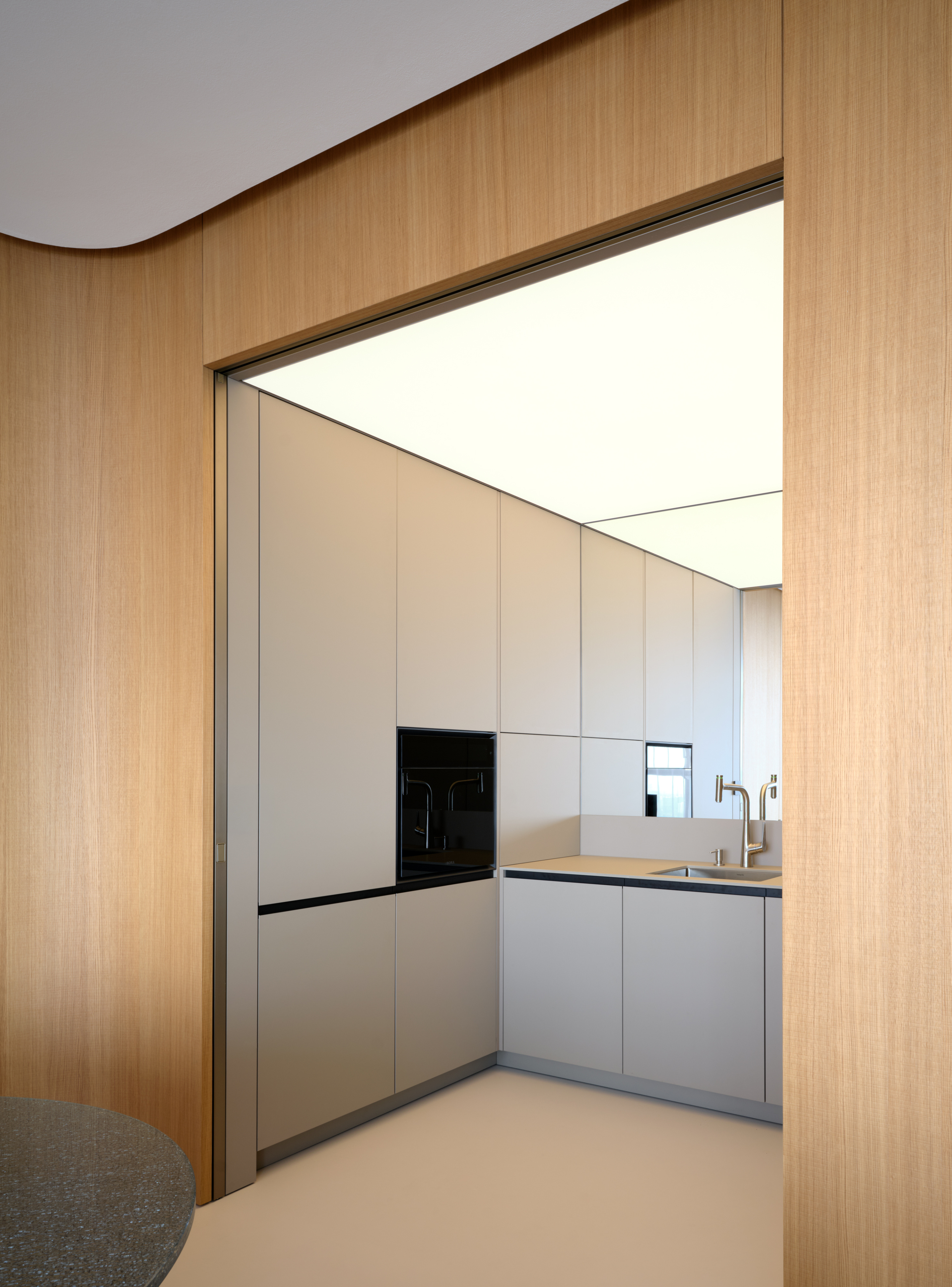 Hidden kitchen niche
