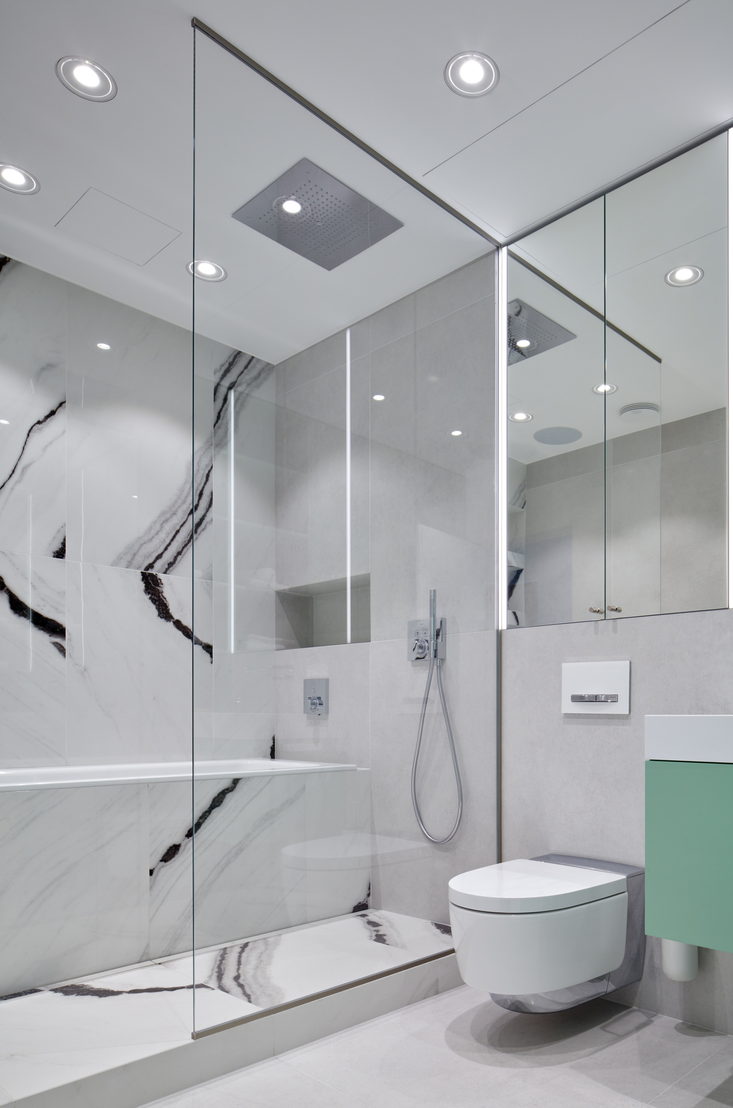 Kids’ bathroom