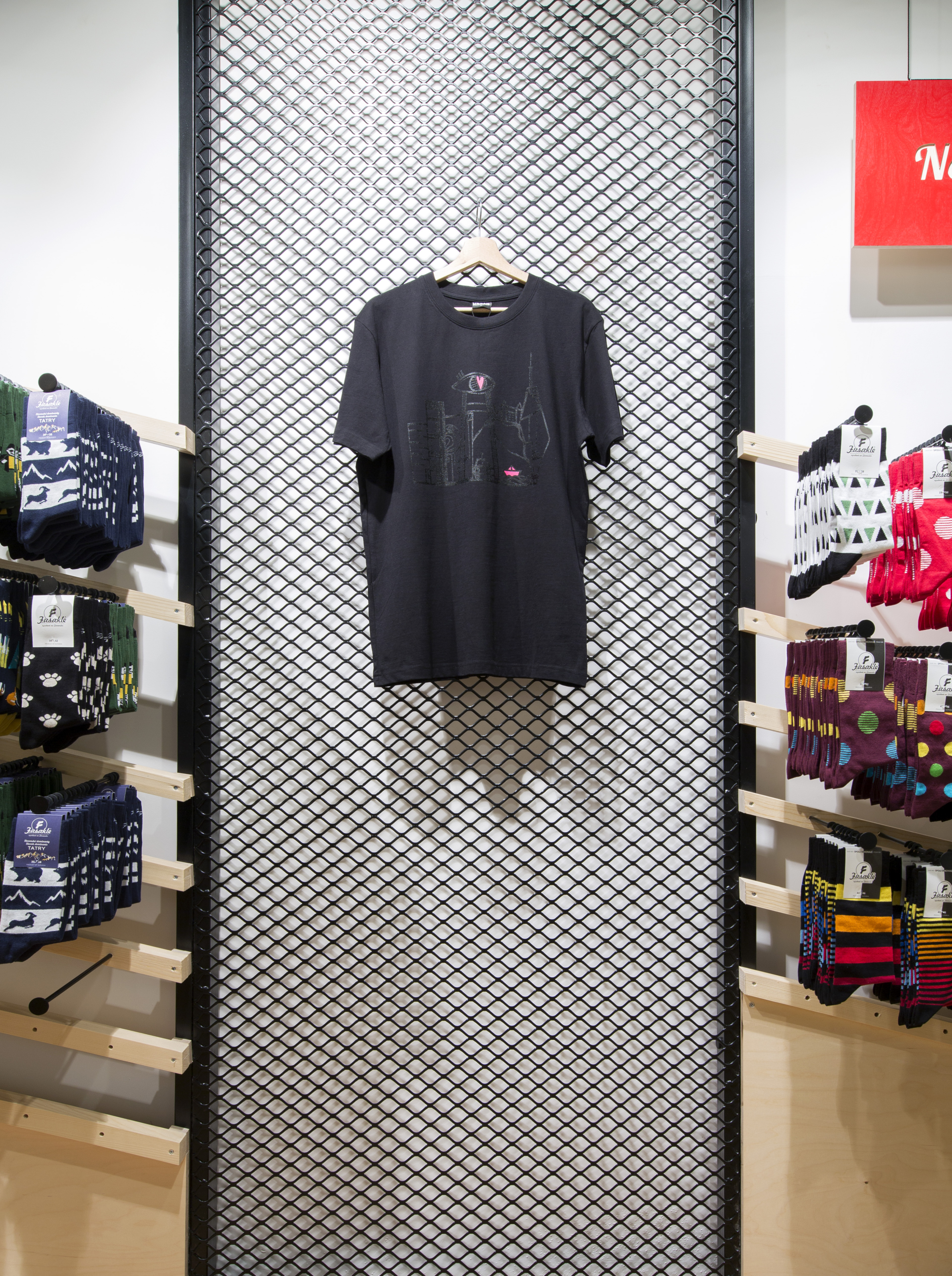 Fusakle retail stores